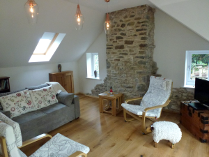 Glandwr Cottage - the lounge